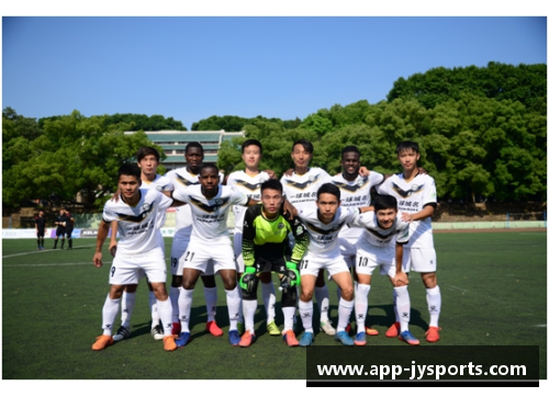 足球明星名字猜猜猜：挑战你的球员知识！